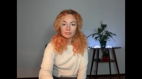 reddgirll online show from February 25, 5:40 pm