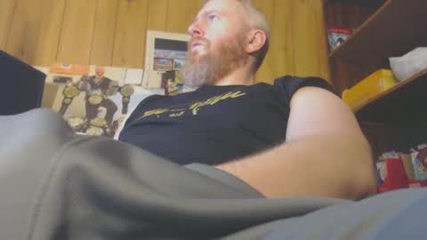 theredhead4fun online show from January 18, 3:38 pm