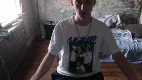 RedHead6Inch online show from September 28, 9:46 pm