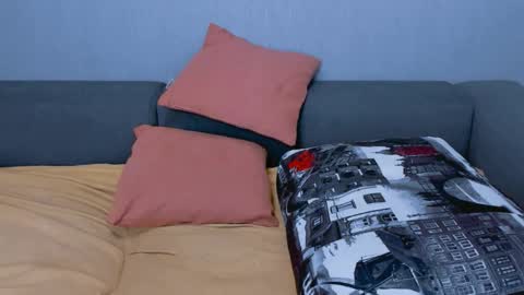 redheadhottiee online show from October 2, 7:51 am