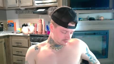 Snapshot of redinthebed chatting on January 1, 9:31 pm InkedGinger online show from January 1, 9:31 pm