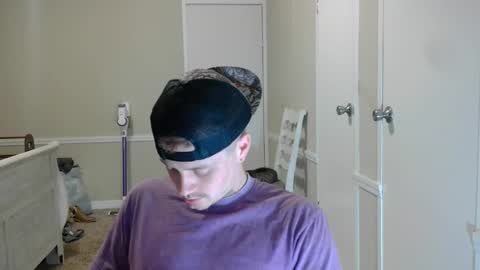 Snapshot of redinthebed chatting on February 4, 4:26 am InkedGinger online show from February 4, 4:26 am