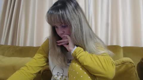 RedJessica online show from November 18, 5:54 am