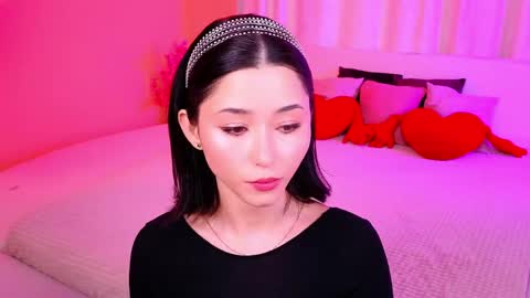 Kiara online show from May 13, 3:54 pm