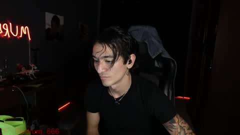 Red online show from April 12, 4:05 am