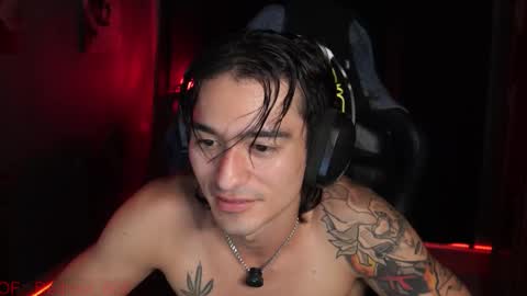 Red online show from March 10, 6:56 pm