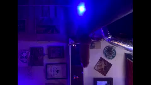 Lee online show from October 5, 10:01 am