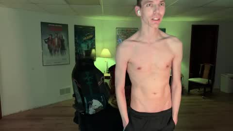 reelbigwang online show from March 2, 3:45 am