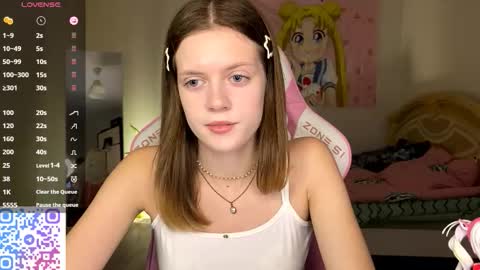 Lucy online show from November 6, 12:52 pm