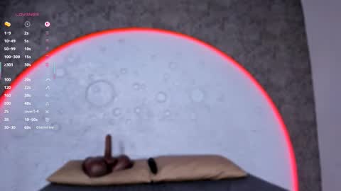 reiinachloe online show from January 12, 4:25 pm