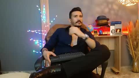   REIKO  online show from March 6, 7:57 pm