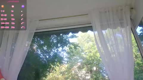 reina cummings online show from September 21, 6:06 am