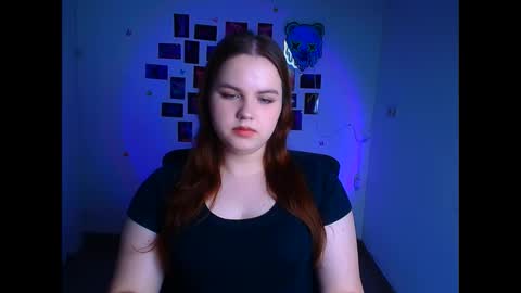 Reina online show from April 1, 5:41 am