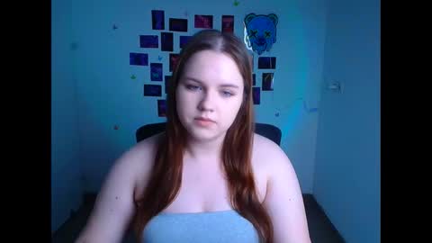 Reina online show from April 11, 11:14 am