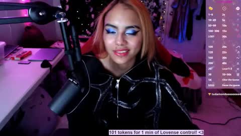 remidarklace online show from March 11, 7:58 pm