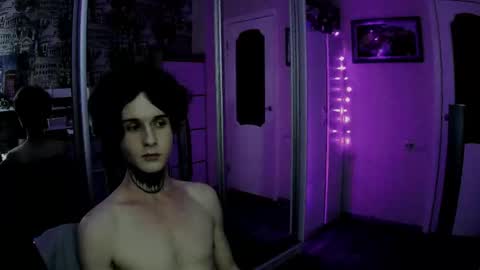 RemiTrash online show from October 10, 12:44 pm