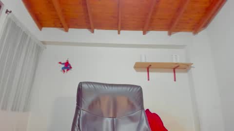 Rmy Steen online show from November 16, 4:58 am