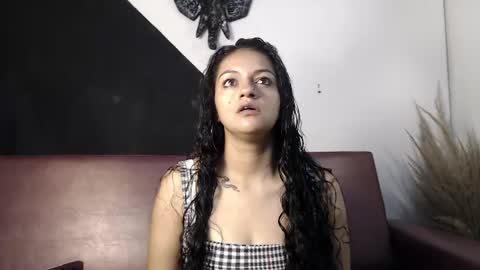 renata_voss online show from August 4, 12:56 pm