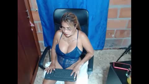 Rennata online show from February 27, 12:25 am