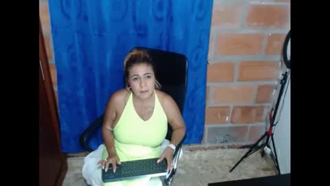 Rennata online show from February 22, 11:24 pm