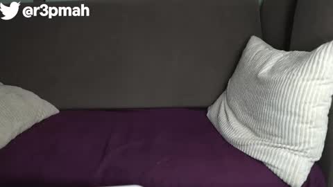 My name is Repmah  help me to get 50 thumb-up online show from October 12, 10:19 am