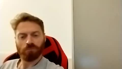 Raul online show from January 1, 7:10 pm