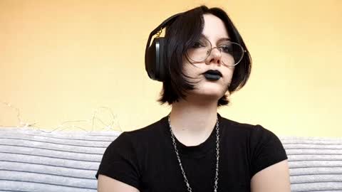 Sofia online show from April 15, 7:23 am