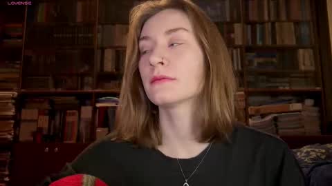 Rie online show from March 28, 6:09 pm