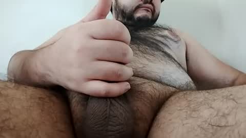 rexlin_ online show from August 5, 4:04 pm