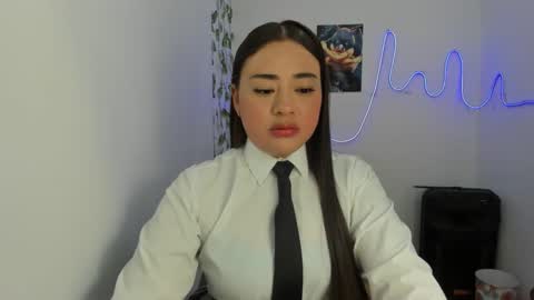 Snapshot of reyledoll chatting on September 19, 9:40 pm Rely online show from September 19, 9:40 pm