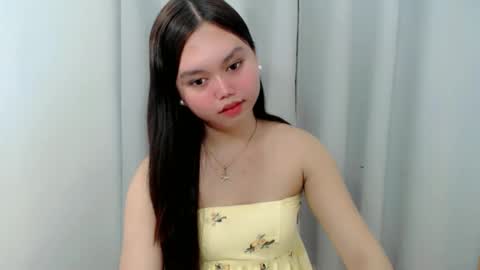 rhianne_fuckdoll online show from October 18, 7:23 am