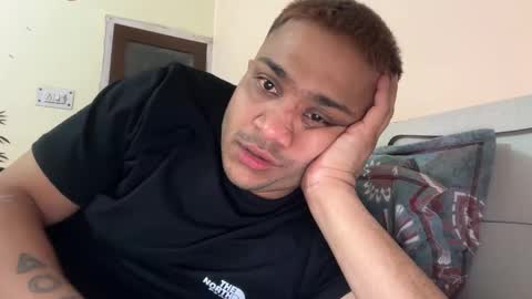 Snapshot of rhythmhates chatting on October 19, 4:22 pm Rhythm Hates online show from October 19, 4:22 pm