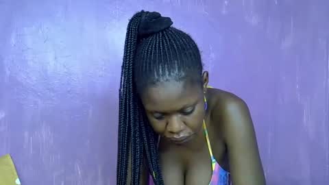 riana_sha online show from March 11, 2:53 am