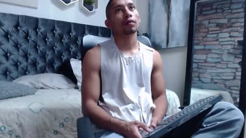 richar_voller online show from October 31, 11:43 am