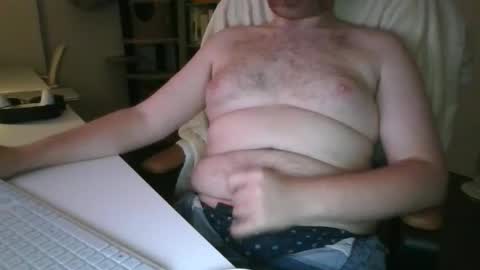 richard97188 online show from May 15, 10:50 pm