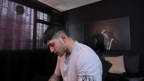 Ricardo online show from February 25, 12:49 pm