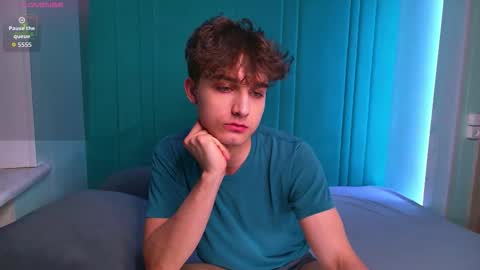 Richard online show from February 25, 3:26 pm