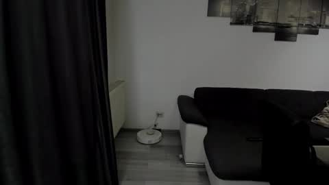 RichardDarell online show from March 20, 6:51 am