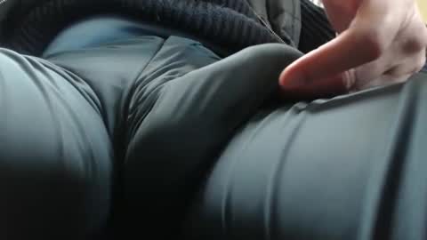 richarder7 online show from February 9, 2:42 pm