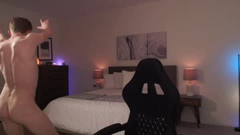 Richie online show from January 8, 1:11 am