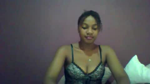 ricie001 online show from March 8, 12:09 pm