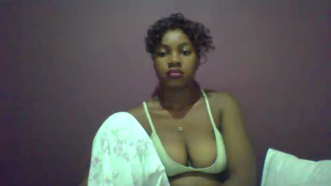 ricie001 online show from March 25, 11:28 am