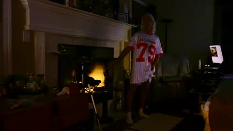 PINK HOLE TWINK online show from October 1, 4:11 am