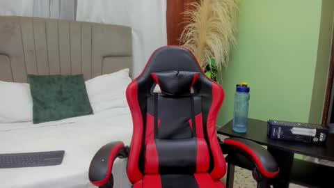 Ricky Backus online show from November 21, 12:25 pm