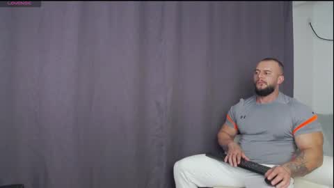 rickymiami1 online show from September 28, 6:50 pm