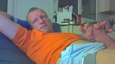 ricogumpi online show from May 10, 7:42 pm