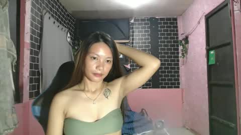 ride_me_angel online show from October 20, 12:43 pm