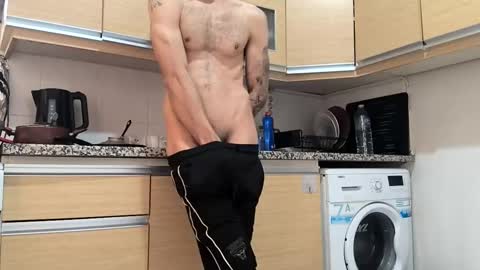 riia362963 online show from November 28, 7:59 am