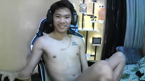 riiichie12 online show from January 16, 9:35 pm