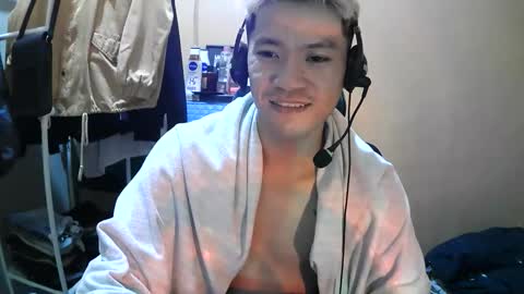 riiichie12 online show from November 13, 7:05 pm